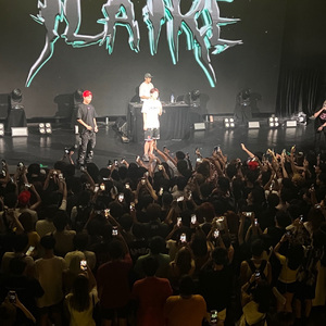 四川老太户外XXXHD
